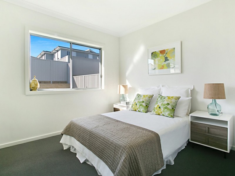 3 Ward Street, Oran Park NSW 2570