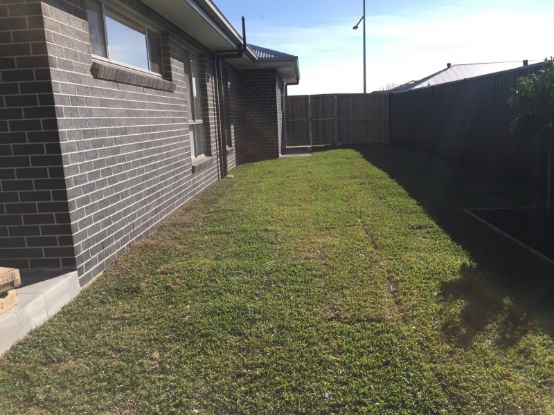 9 Hansford Street, Oran Park NSW 2570