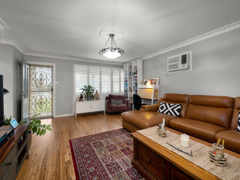 24 Rawson Road, Fairfield West NSW 2165