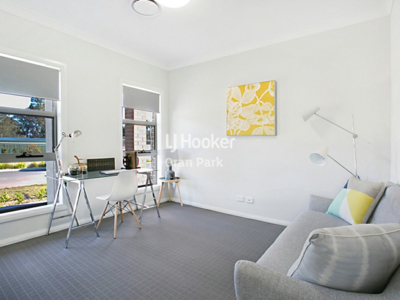 25A Franklin Grove, Oran Park NSW 2570