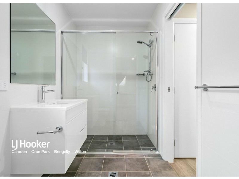 307 South Circuit, Oran Park NSW 2570