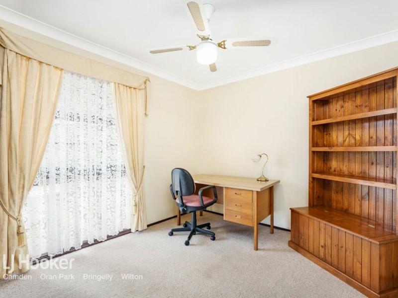 34 Jacaranda Avenue, Bradbury NSW 2560