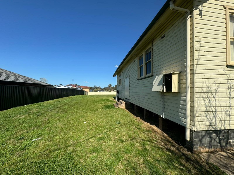 32 Station Street, Douglas Park NSW 2569