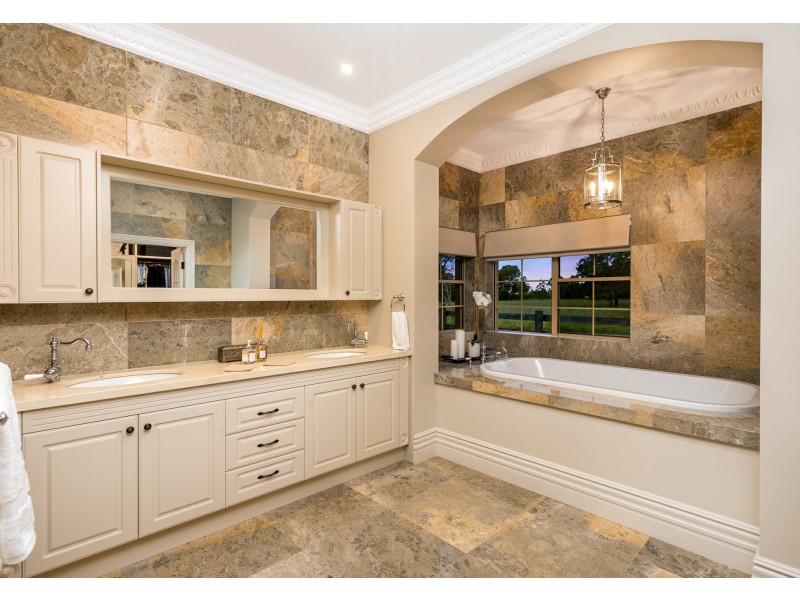 136 Westbrook Road, Bickley Vale NSW 2570