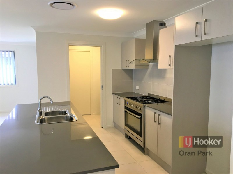 14 Hinton Loop, Oran Park NSW 2570
