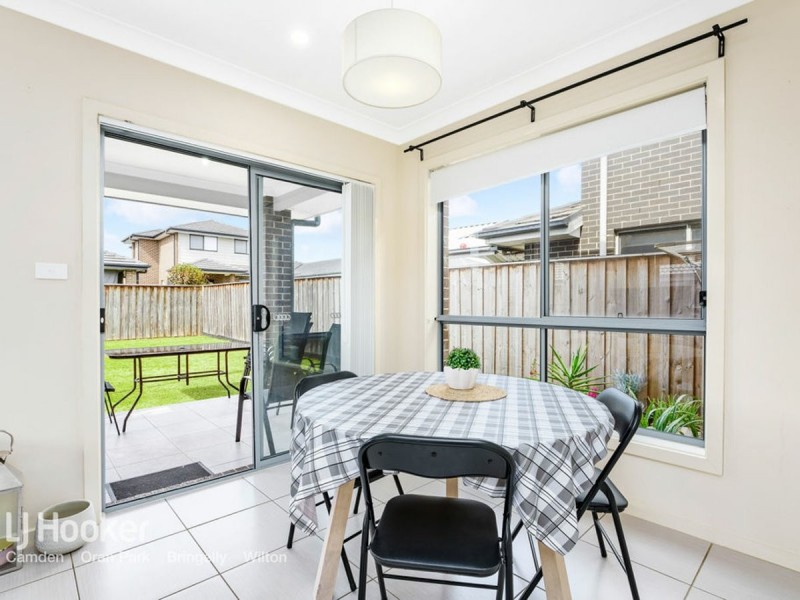 59 Kingsman Avenue, Elderslie NSW 2570