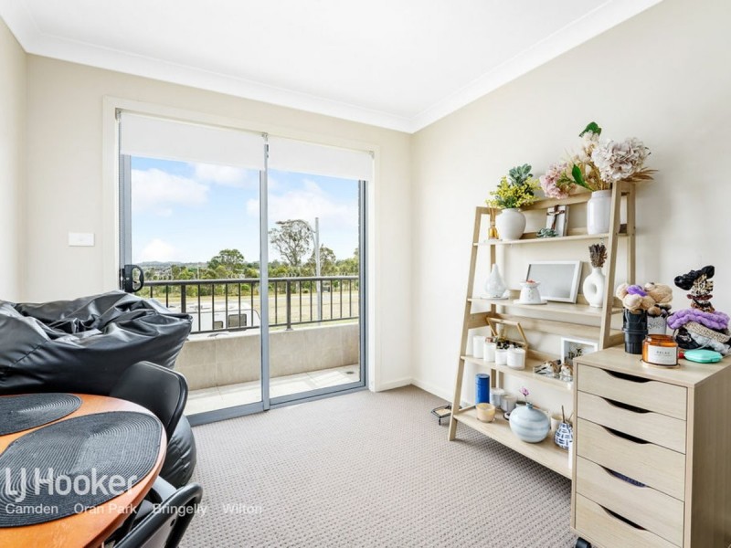 59 Kingsman Avenue, Elderslie NSW 2570