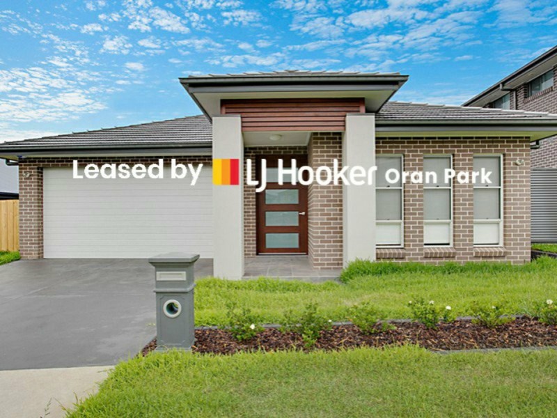 10 Cray Street, Oran Park NSW 2570