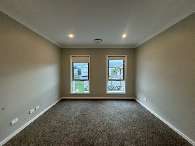 19 Campion Way, Spring Farm NSW 2570