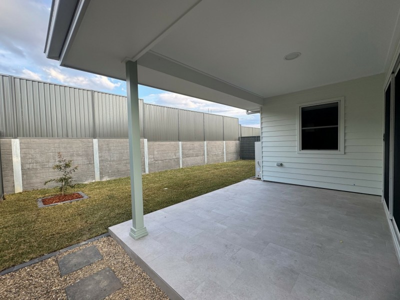 19 Campion Way, Spring Farm NSW 2570