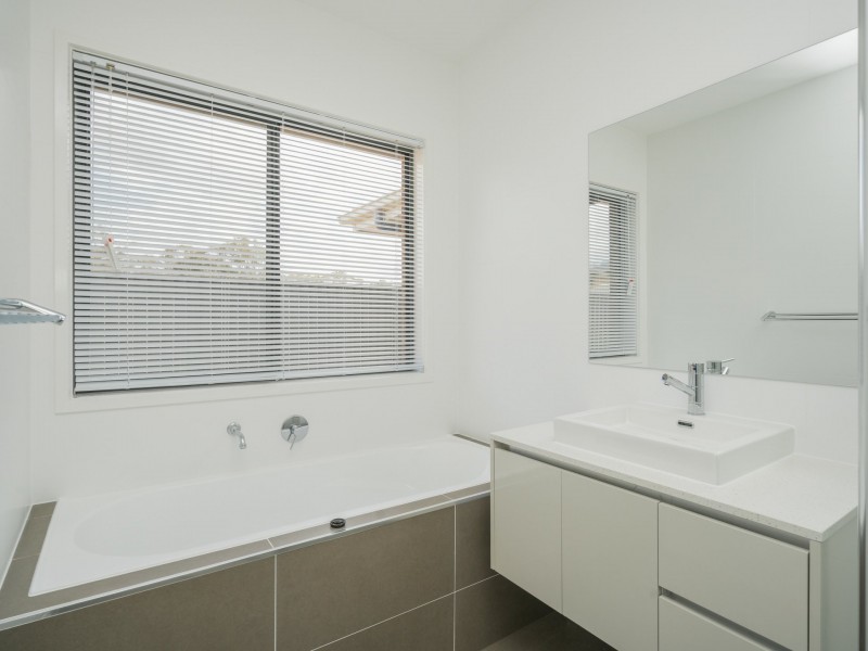 9 Bibb Avenue, Cobbitty NSW 2570