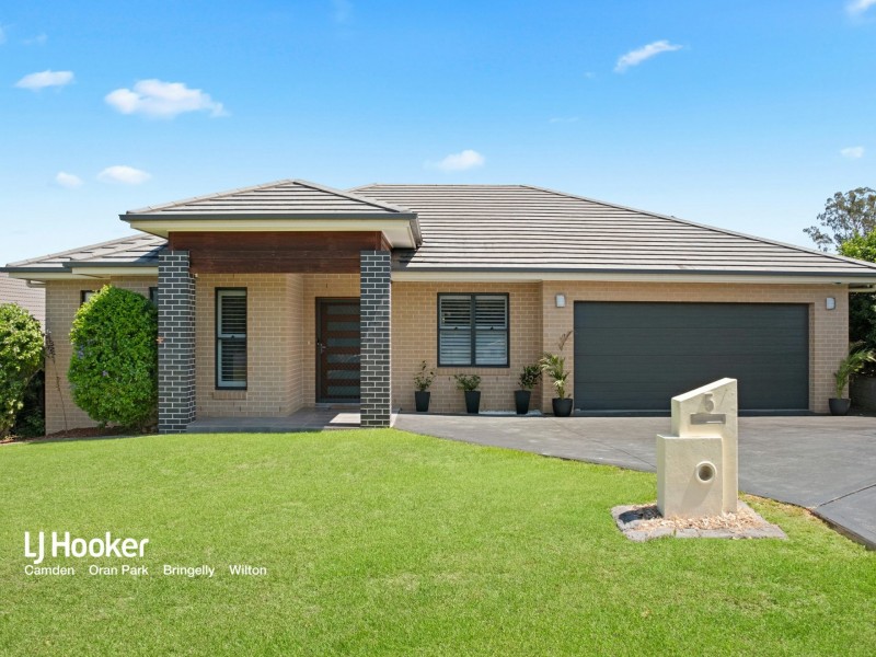 5 Redford Place, Harrington Park NSW 2567