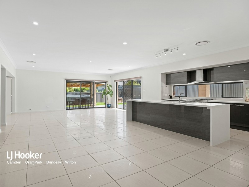 5 Redford Place, Harrington Park NSW 2567