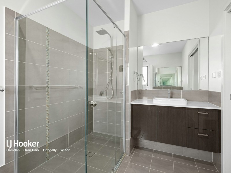 5 Redford Place, Harrington Park NSW 2567