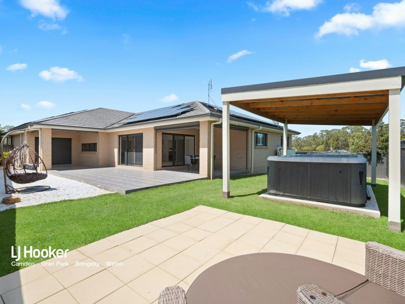 5 Redford Place, Harrington Park NSW 2567