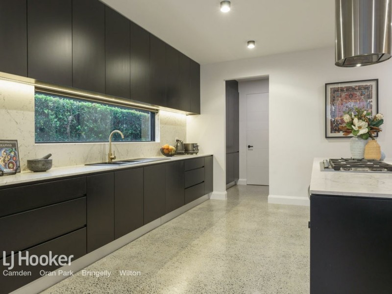 15 Coventry Crescent, Denham Court NSW 2565