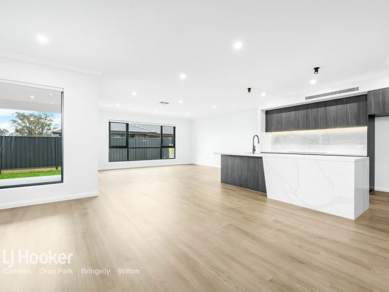 1 Cabrera Street, Thirlmere NSW 2572