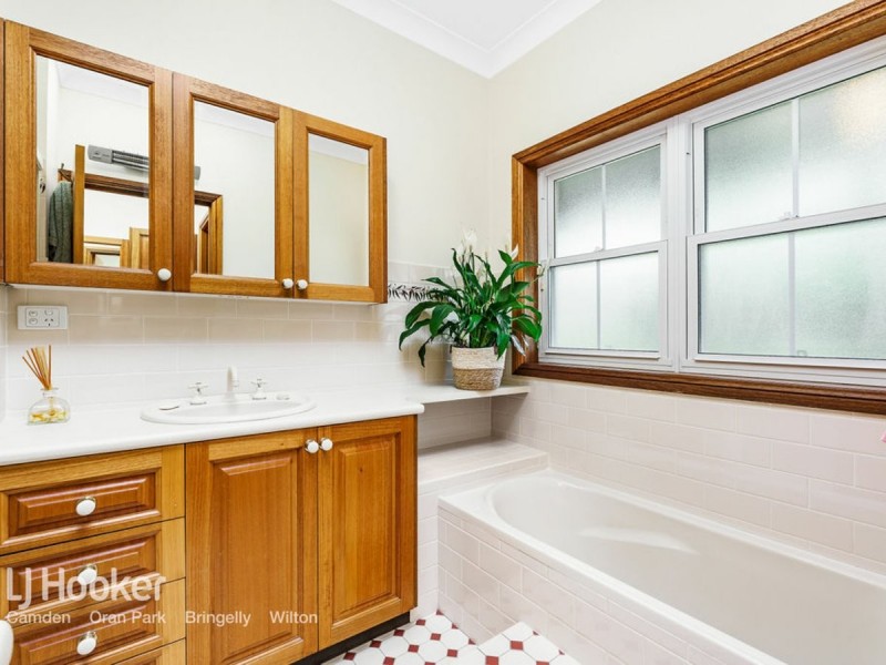 266 Calf Farm Road, Mount Hunter NSW 2570