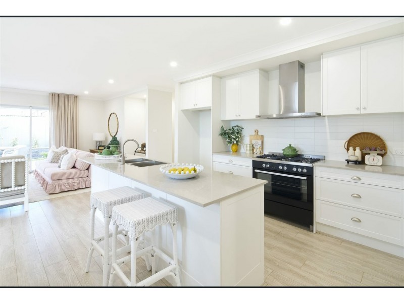 5 Rock Fern Avenue, Cobbitty NSW 2570