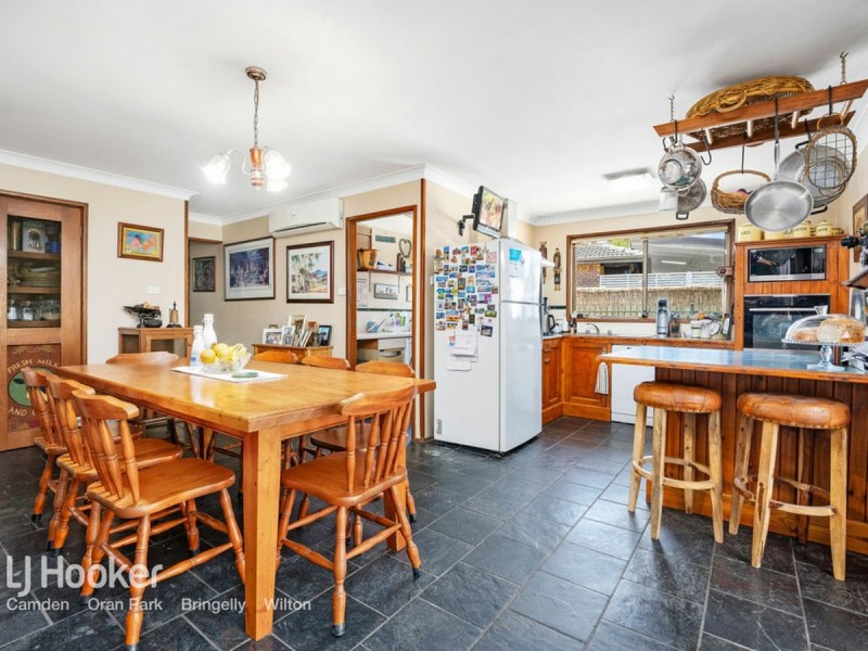 27 McCall Avenue, Camden South NSW 2570