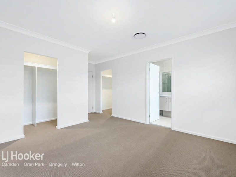 12 Dulcimere Street, Tahmoor NSW 2573