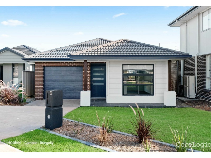 69 Barrett Street, Gregory Hills NSW 2557