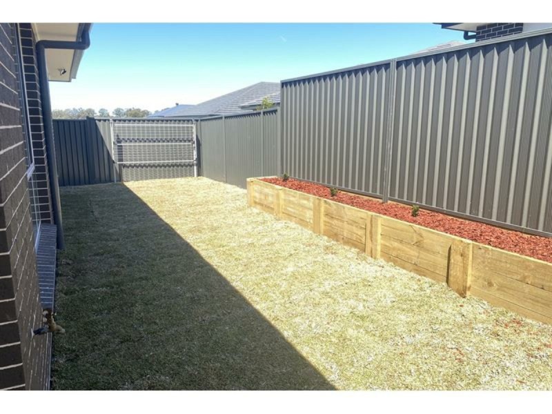 6 Genner Street, Oran Park NSW 2570