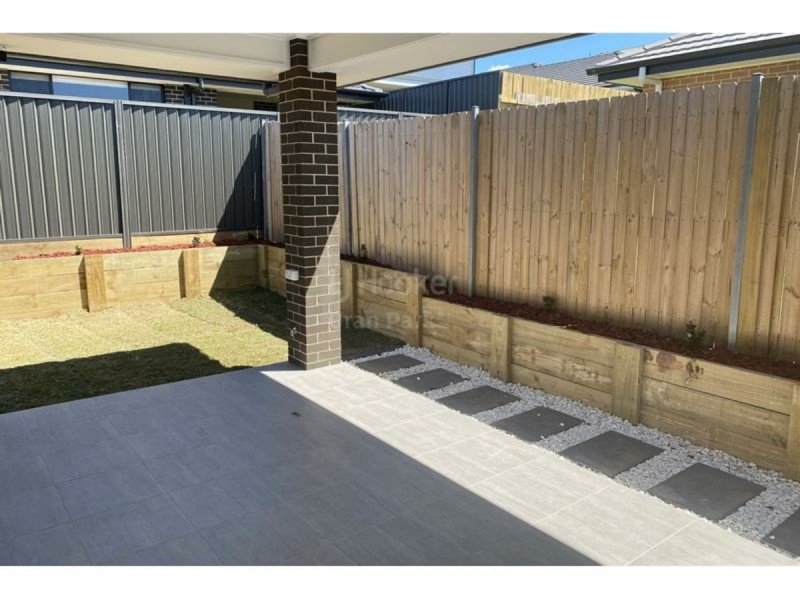 6 Genner Street, Oran Park NSW 2570