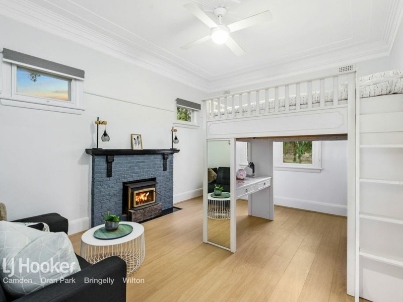 190 Burragorang Road, The Oaks NSW 2570