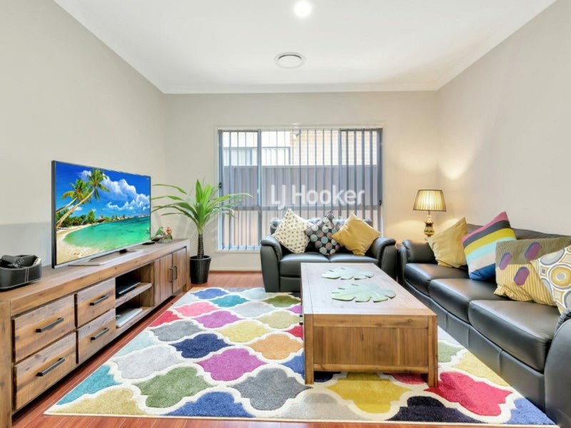 72 Radisich Loop, Oran Park NSW 2570