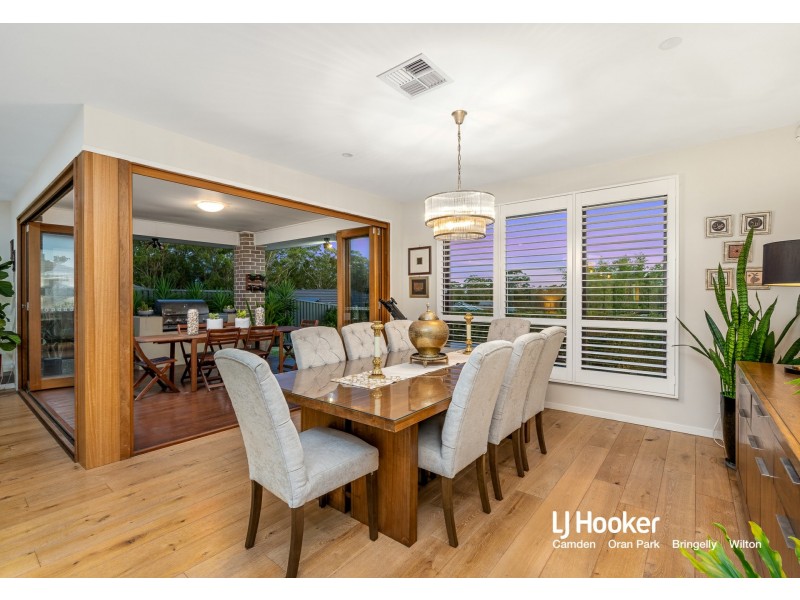 33 Donahue Circuit, Harrington Park NSW 2567