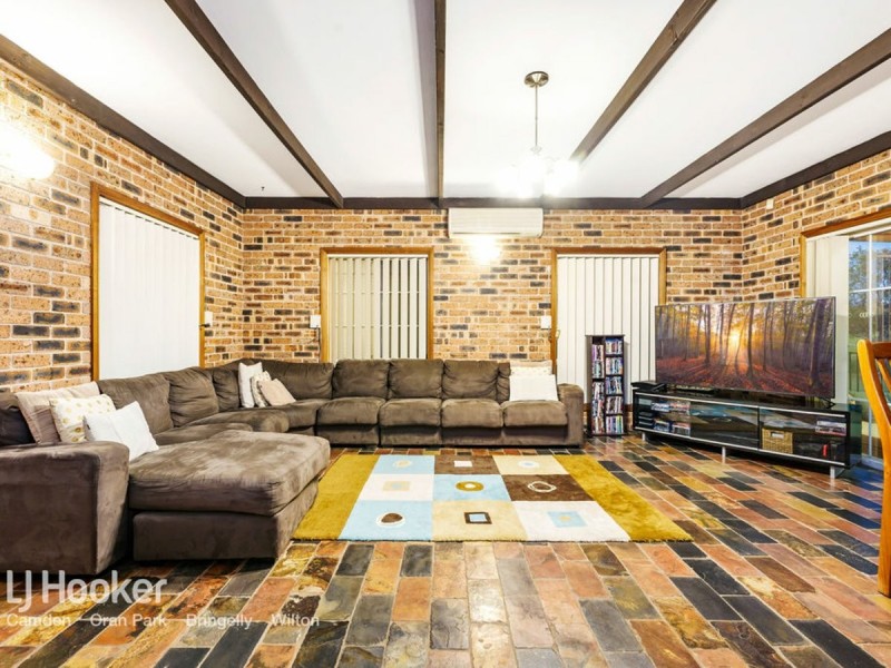 34 Colonel Pye Drive, Cobbitty NSW 2570