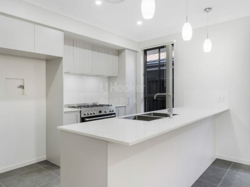 6A Fleece Loop, Oran Park NSW 2570