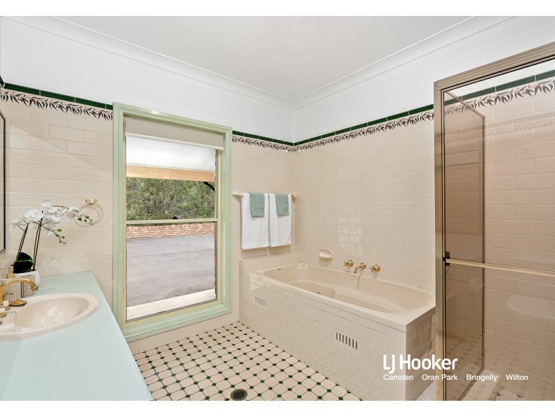 14 Hodgson Close, Wedderburn NSW 2560