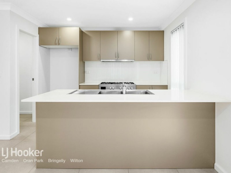30 Heartfruit Avenue, Cobbitty NSW 2570