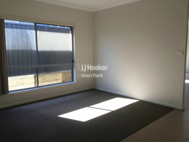 29 Lowndes Drive, Oran Park NSW 2570