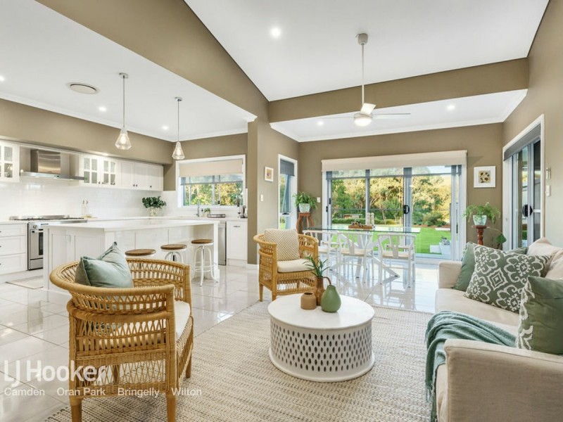31 Nectarbrook Drive, Orangeville NSW 2570