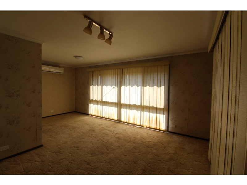 12 Starr Close, Camden NSW 2570
