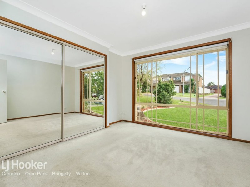 8 Amy Place, Narellan Vale NSW 2567