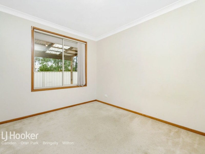 8 Amy Place, Narellan Vale NSW 2567