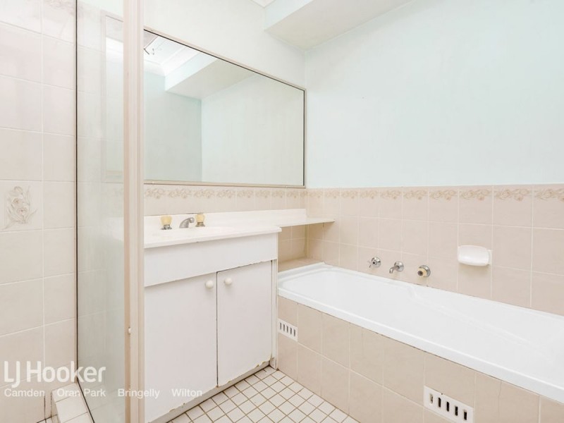 8 Amy Place, Narellan Vale NSW 2567