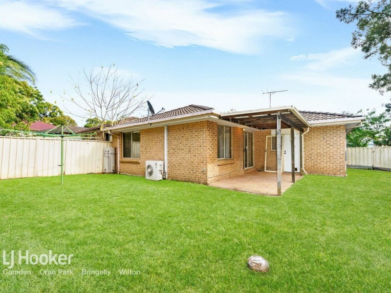 8 Amy Place, Narellan Vale NSW 2567