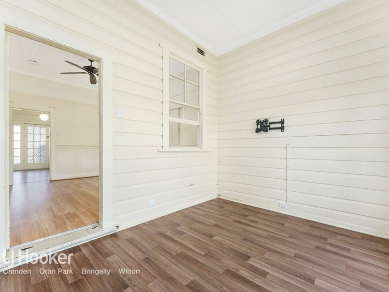 33 Broughton Street, Camden NSW 2570