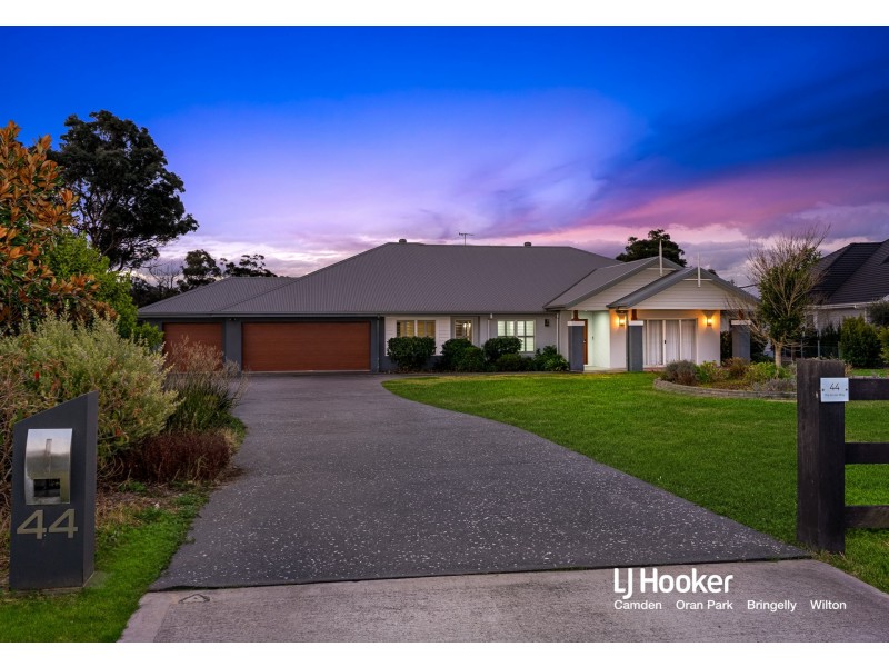 44 The Acres Way, Tahmoor NSW 2573