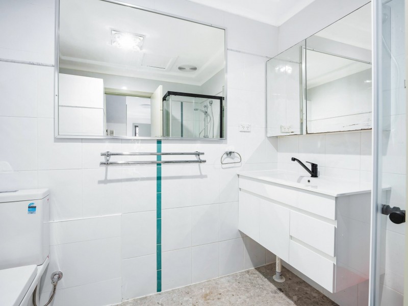 1 Foreman Street, Glenfield NSW 2167