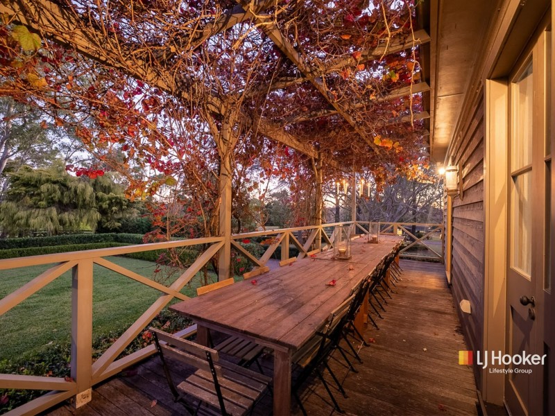 30 Mount View Close, Razorback NSW 2571