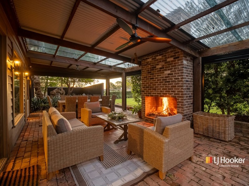 30 Mount View Close, Razorback NSW 2571