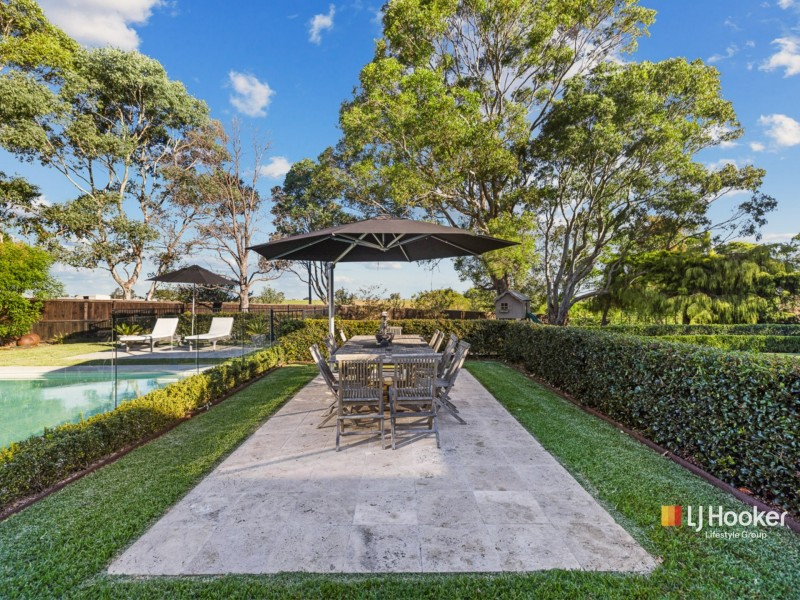 30 Mount View Close, Razorback NSW 2571