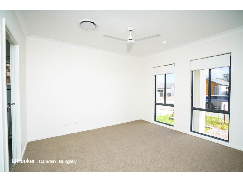 10 Goodluck Circuit, Cobbitty NSW 2570