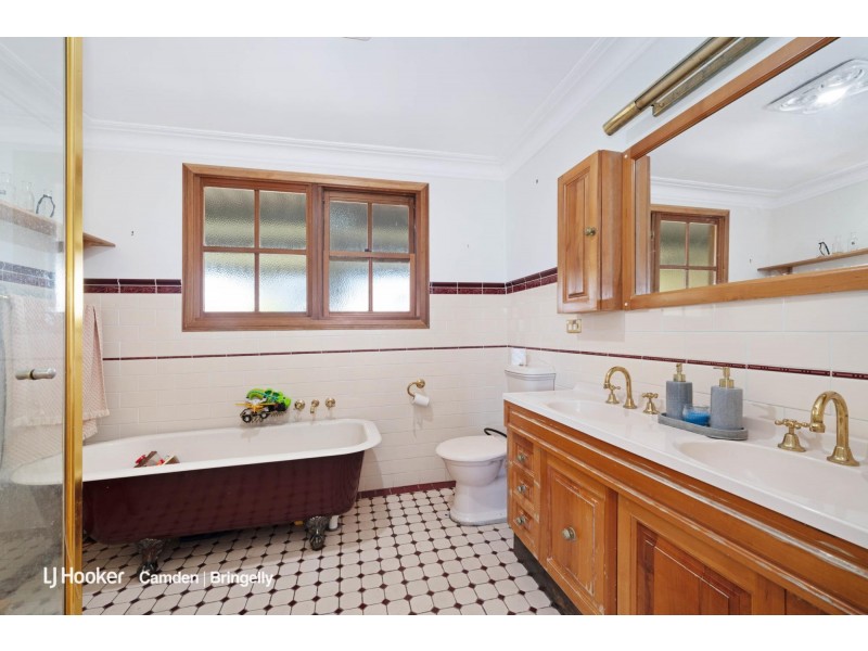 111 Tenth Ave, Austral NSW 2179